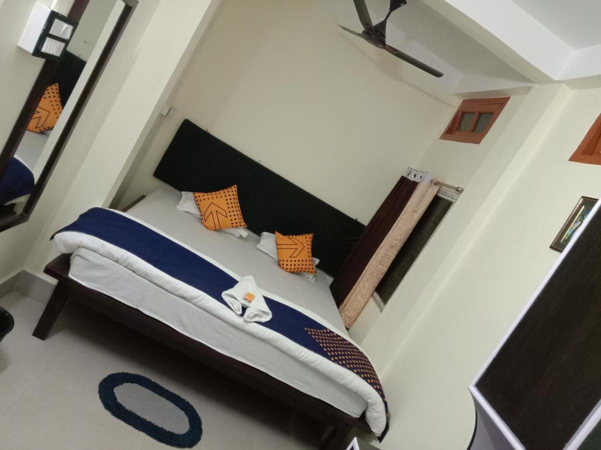 Hotel Executive Bongaigaon エクステリア 写真